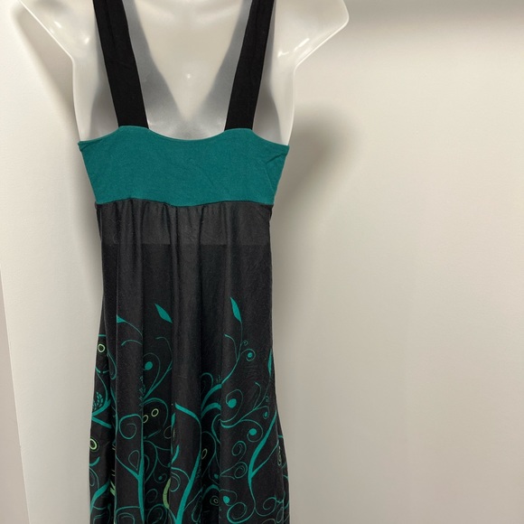 Green, Black, Swirls, Leaves, Owl, Dress. - Picture 7 of 7